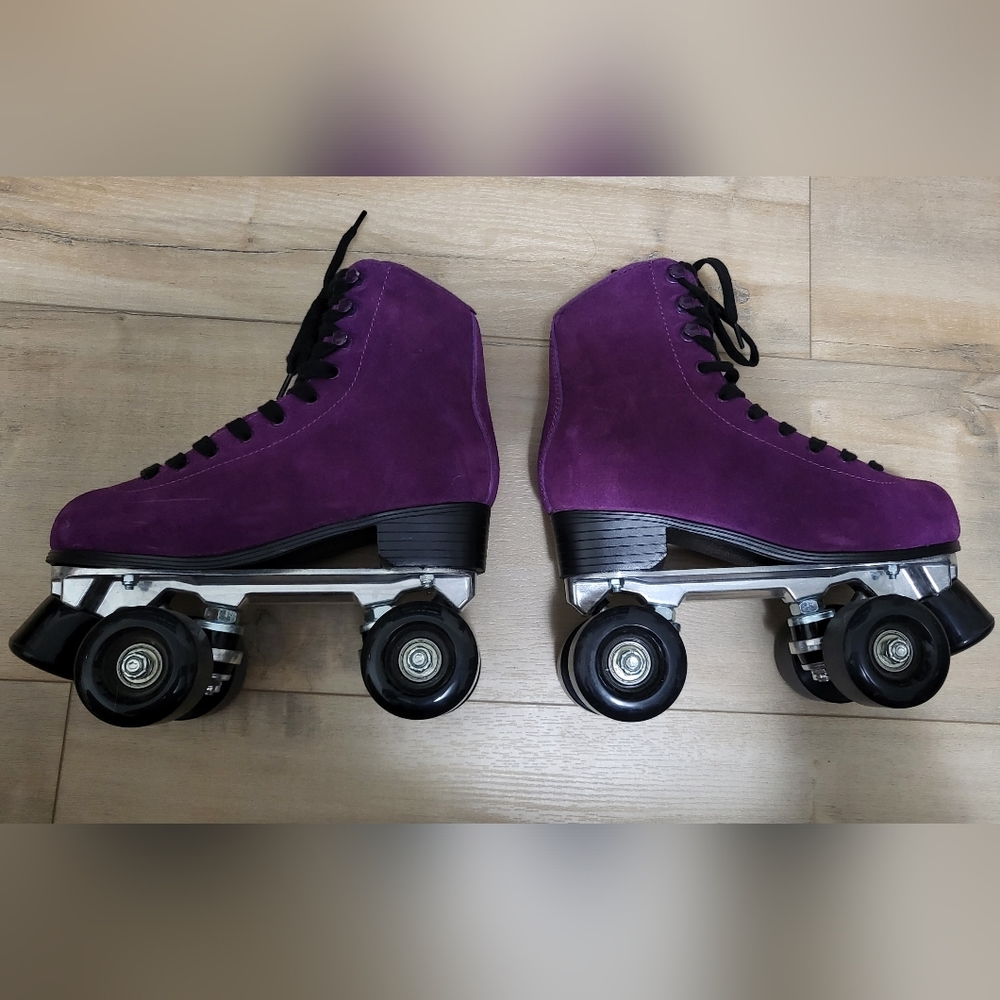 Intentionally Blank - Roller Skates 5.5-6 **RARE** - Picture 3 of 7